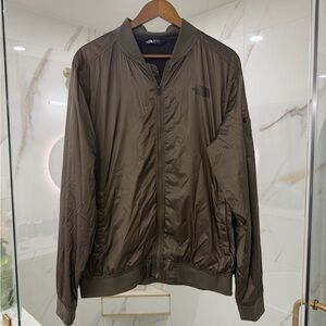 The North Face Olive Bomber Jacket Men’s M Flight Style Utility Sleeve Pocket